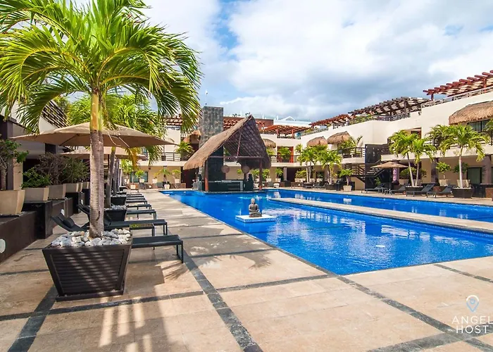 Aldea Thai L Resort-style Pool & Gym Playa del Carmen