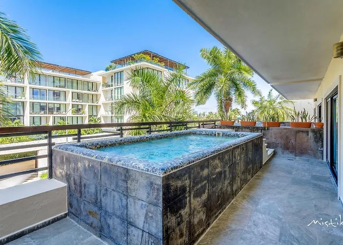 Aldea Thai L Resort-style Pool & Gym Apartamento *