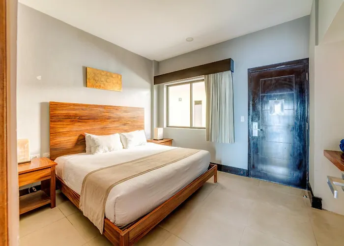 Aldea Thai L Resort-style Pool & Gym Apartamento *