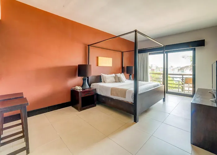 Aldea Thai L Resort-style Pool & Gym Apartamento